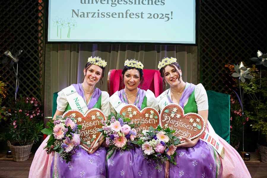 Die Drei Narzissenhoheiten